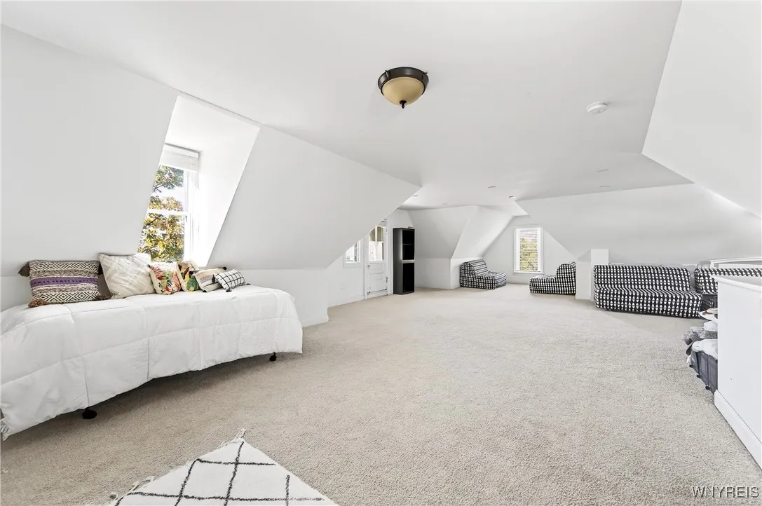 52 Saint Johns Place, Buffalo, New York 14201, Buffalo, New York 14201, 4 Bedrooms Bedrooms, 10 Rooms Rooms,2 BathroomsBathrooms,Residential,For Sale,52 Saint Johns Place, Buffalo, New York 14201,0,B1649192