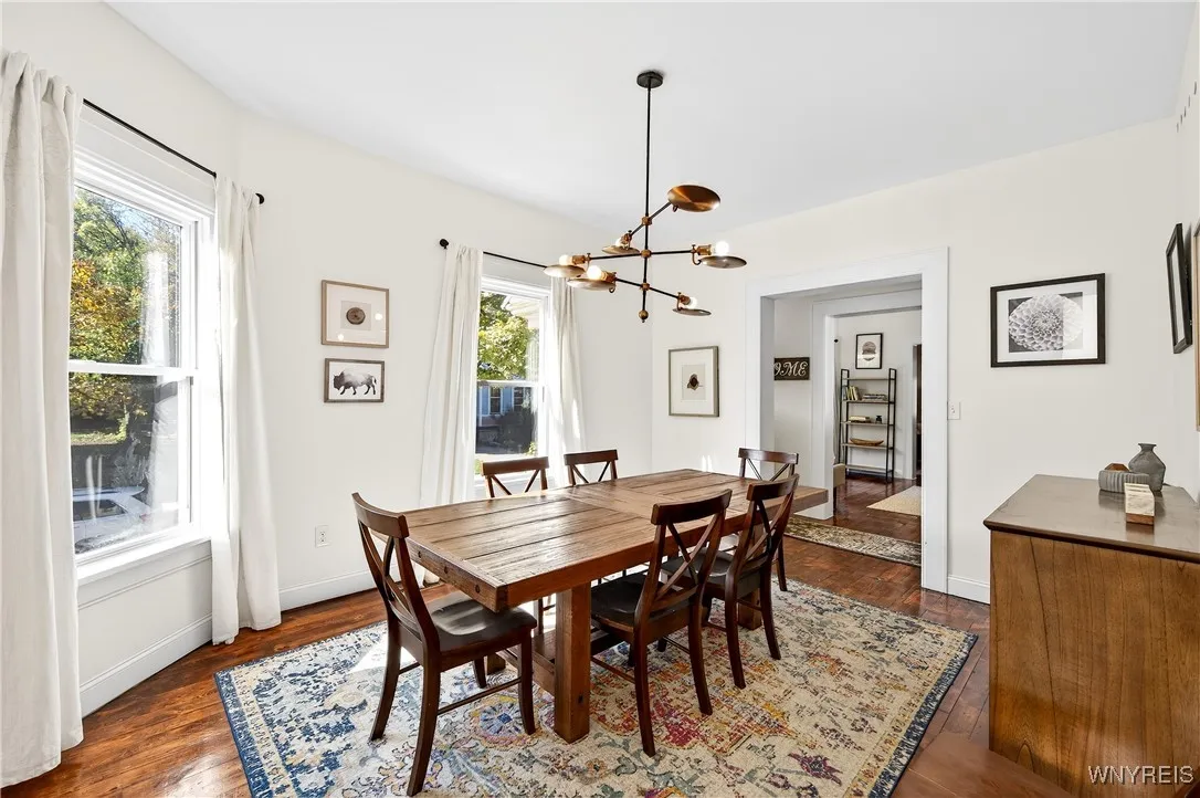 52 Saint Johns Place, Buffalo, New York 14201, Buffalo, New York 14201, 4 Bedrooms Bedrooms, 10 Rooms Rooms,2 BathroomsBathrooms,Residential,For Sale,52 Saint Johns Place, Buffalo, New York 14201,0,B1649192