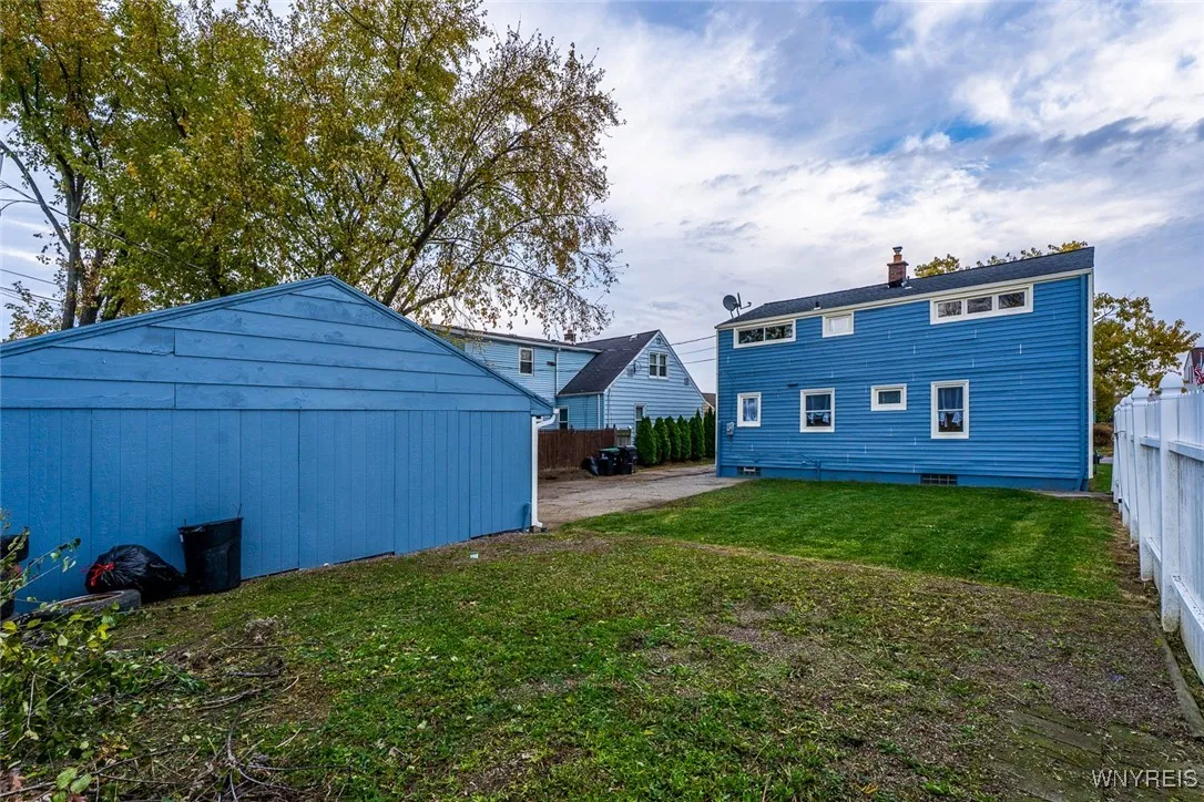 64 North Ellwood Avenue, Tonawanda, New York 14223, Tonawanda, New York 14223, 4 Bedrooms Bedrooms, 7 Rooms Rooms,1 BathroomBathrooms,Residential,For Sale,64 North Ellwood Avenue, Tonawanda, New York 14223,0,B1649684