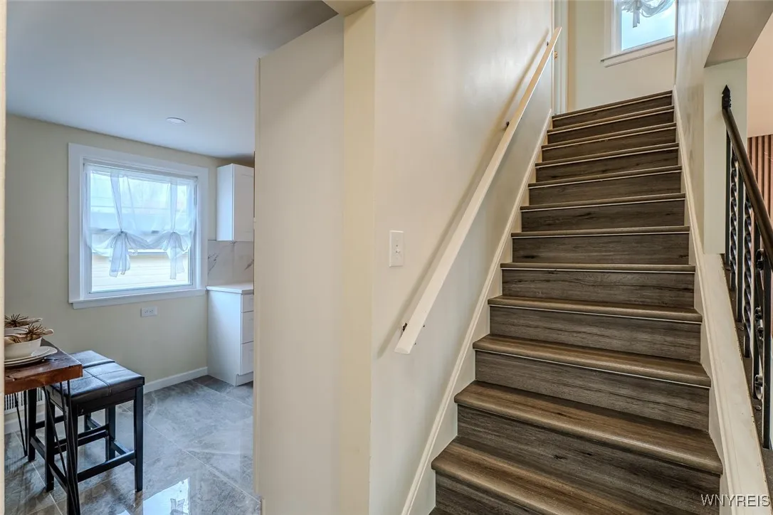 64 North Ellwood Avenue, Tonawanda, New York 14223, Tonawanda, New York 14223, 4 Bedrooms Bedrooms, 7 Rooms Rooms,1 BathroomBathrooms,Residential,For Sale,64 North Ellwood Avenue, Tonawanda, New York 14223,0,B1649684