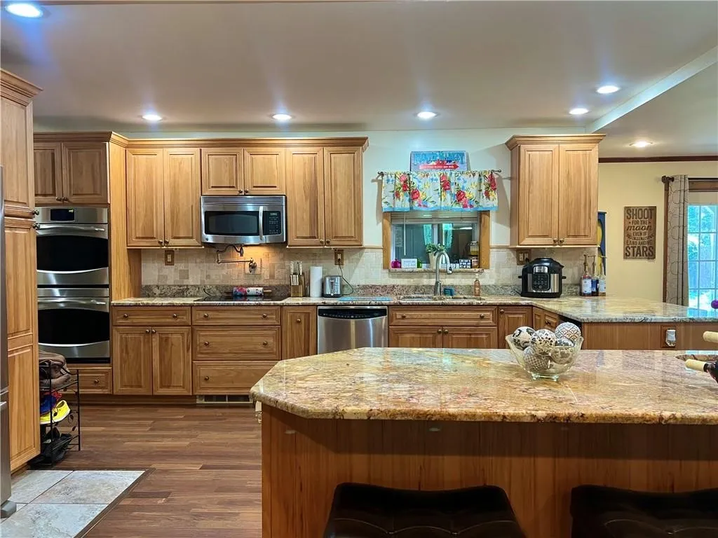 110 Mcmaster Street, Bath, New York 14810, Bath, New York 14810, 4 Bedrooms Bedrooms, 11 Rooms Rooms,2 BathroomsBathrooms,Residential,For Sale,110 Mcmaster Street, Bath, New York 14810,0,R1649701