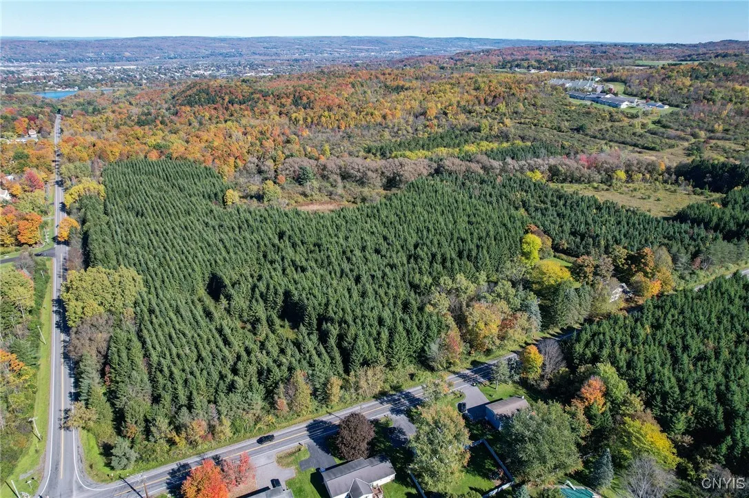 415 Higby Road, New Hartford, New York 13413, New Hartford, New York 13413, 3 Bedrooms Bedrooms, 11 Rooms Rooms,2 BathroomsBathrooms,Residential,For Sale,415 Higby Road, New Hartford, New York 13413,0,S1649723