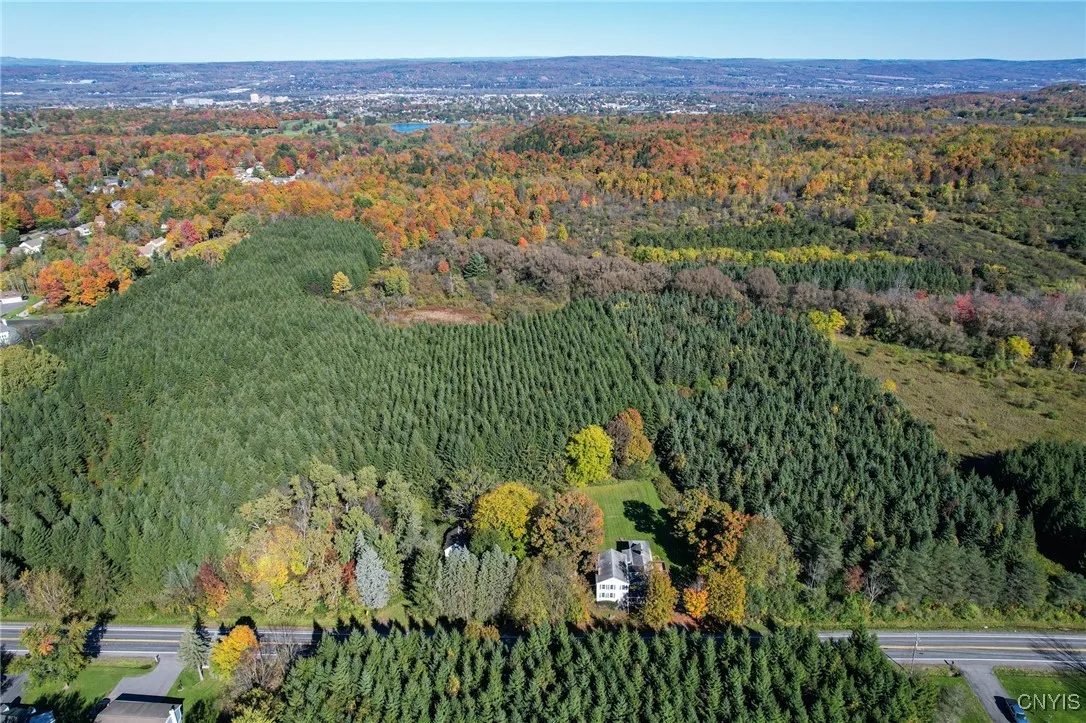 415 Higby Road, New Hartford, New York 13413, New Hartford, New York 13413, 3 Bedrooms Bedrooms, 11 Rooms Rooms,2 BathroomsBathrooms,Residential,For Sale,415 Higby Road, New Hartford, New York 13413,0,S1649723