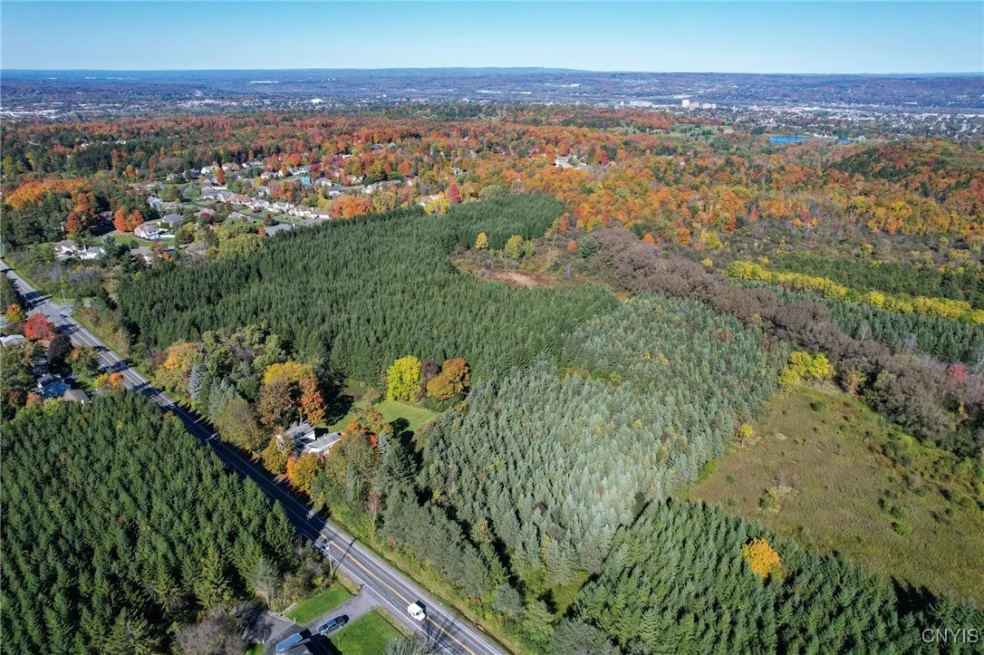 415 Higby Road, New Hartford, New York 13413, New Hartford, New York 13413, 3 Bedrooms Bedrooms, 11 Rooms Rooms,2 BathroomsBathrooms,Residential,For Sale,415 Higby Road, New Hartford, New York 13413,0,S1649723