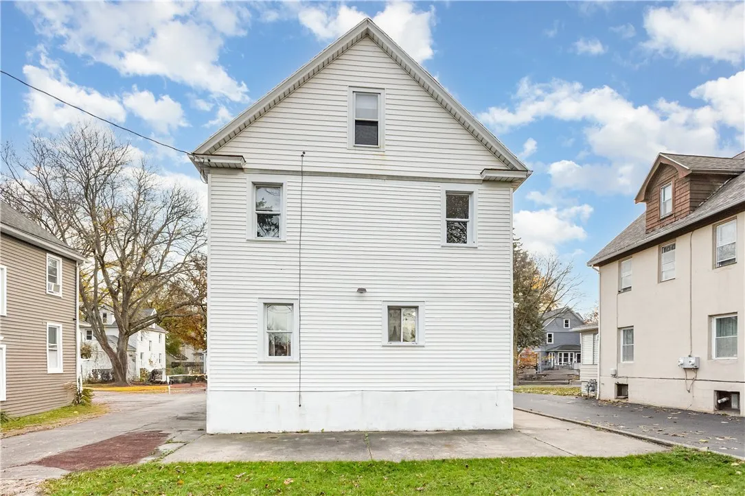 Rear of home/ concrete patio
