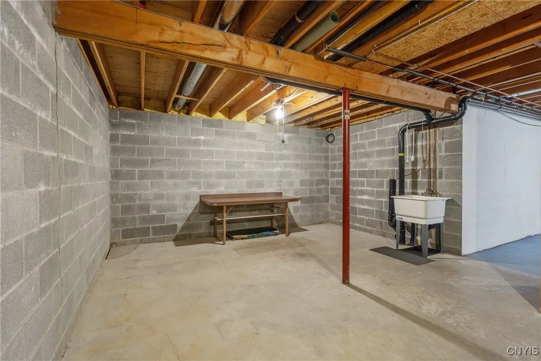 3678 Black Brant Drive, Clay, New York 13090, Clay, New York 13090, 2 Bedrooms Bedrooms, 7 Rooms Rooms,2 BathroomsBathrooms,Residential,For Sale,3678 Black Brant Drive, Clay, New York 13090,0,S1649709