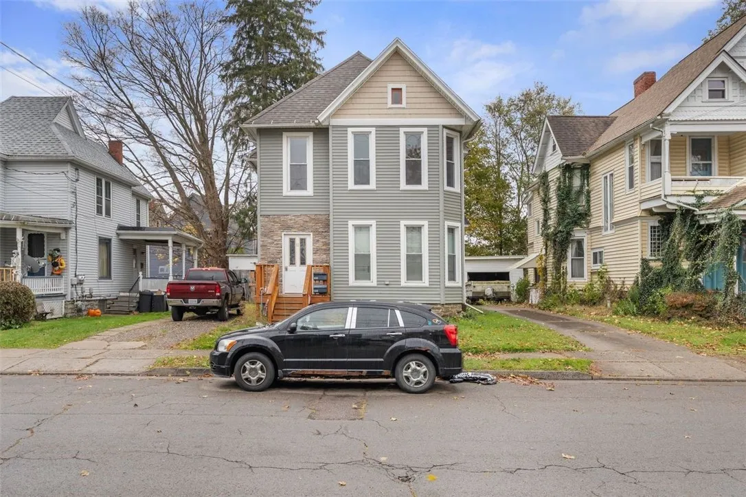 11 East Washington Street, Hornell, New York 14843, Hornell, New York 14843, 4 Bedrooms Bedrooms, ,2 BathroomsBathrooms,Residential,For Sale,11 East Washington Street, Hornell, New York 14843,0,R1649432