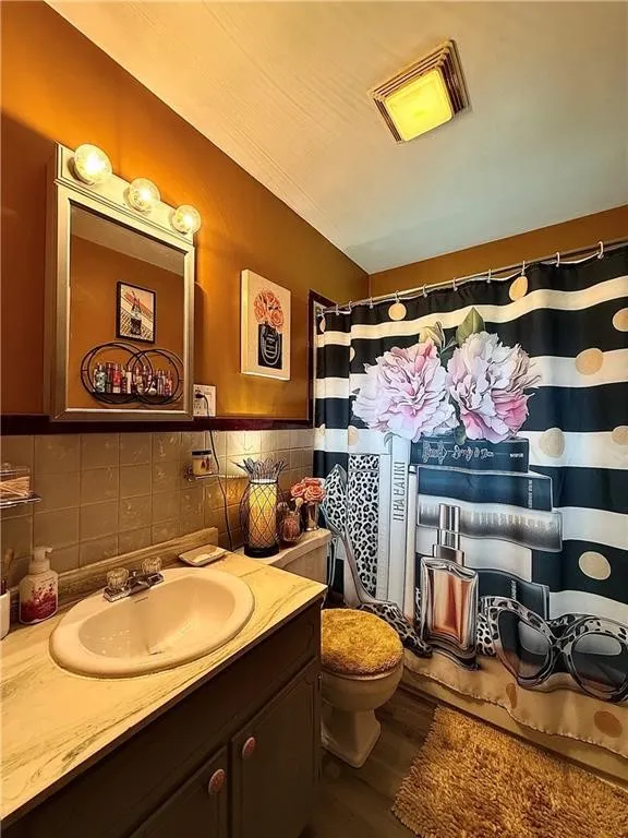 33 Dalrymple Avenue, Southport, New York 14871, Southport, New York 14871, 2 Bedrooms Bedrooms, 5 Rooms Rooms,1 BathroomBathrooms,Residential,For Sale,33 Dalrymple Avenue, Southport, New York 14871,0,R1649729