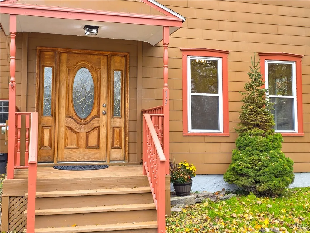 17 Hoffman Street 3, Auburn, New York 13021, Auburn, New York 13021, 4 Bedrooms Bedrooms, 7 Rooms Rooms,2 BathroomsBathrooms,Residential,For Sale,17 Hoffman Street 3, Auburn, New York 13021,0,S1649592