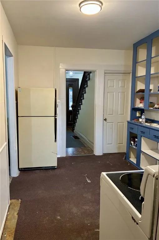 Fresh coat of paint on the walls too!