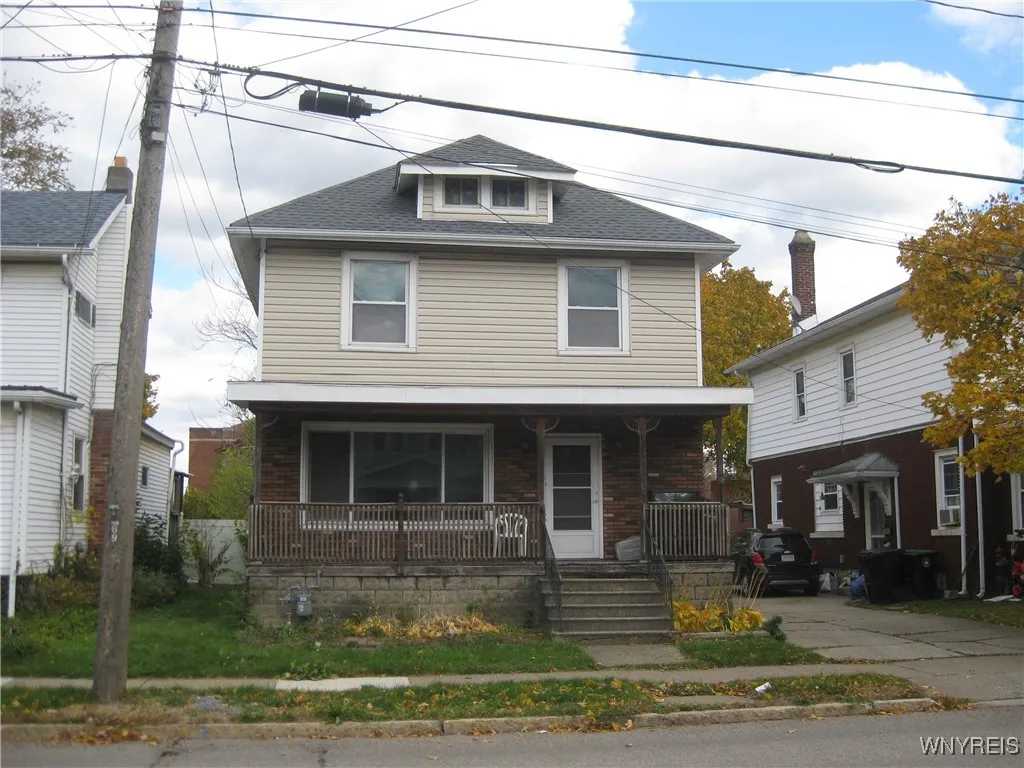 73 Seymour Street, Tonawanda, New York 14150, Tonawanda, New York 14150, 5 Bedrooms Bedrooms, 10 Rooms Rooms,2 BathroomsBathrooms,Residential,For Sale,73 Seymour Street, Tonawanda, New York 14150,0,B1649464