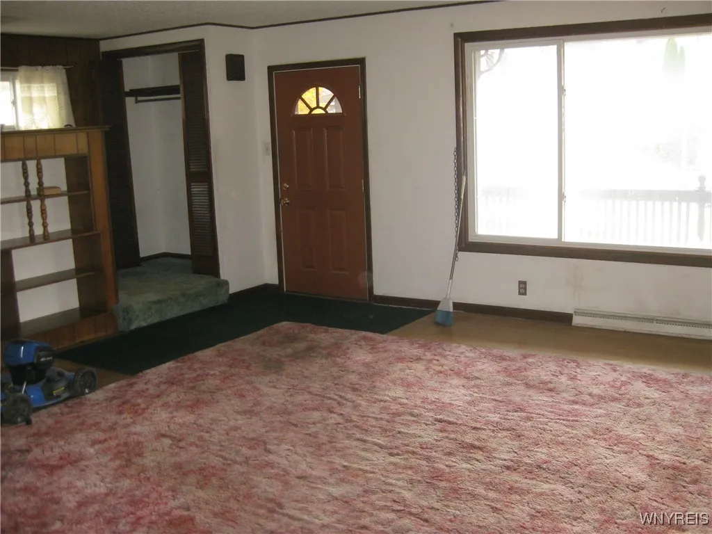 73 Seymour Street, Tonawanda, New York 14150, Tonawanda, New York 14150, 5 Bedrooms Bedrooms, 10 Rooms Rooms,2 BathroomsBathrooms,Residential,For Sale,73 Seymour Street, Tonawanda, New York 14150,0,B1649464