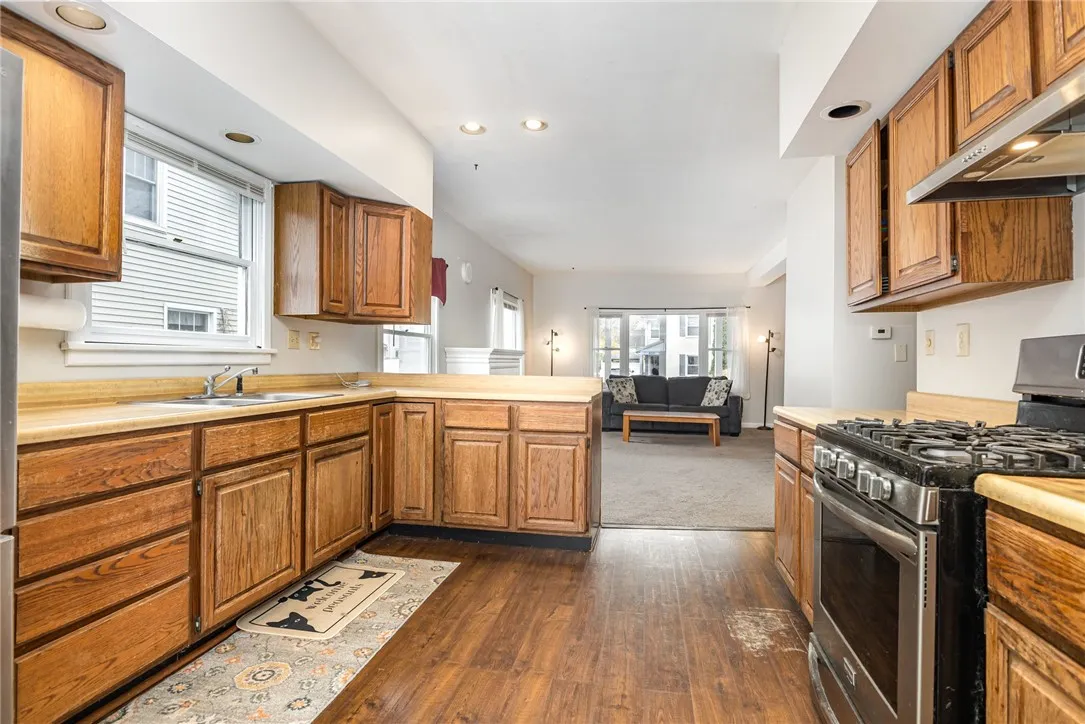 409 West Elm Street, East Rochester, New York 1444, East Rochester, New York 14445, 2 Bedrooms Bedrooms, 4 Rooms Rooms,1 BathroomBathrooms,Residential,For Sale,409 West Elm Street, East Rochester, New York 1444,0,R1648612
