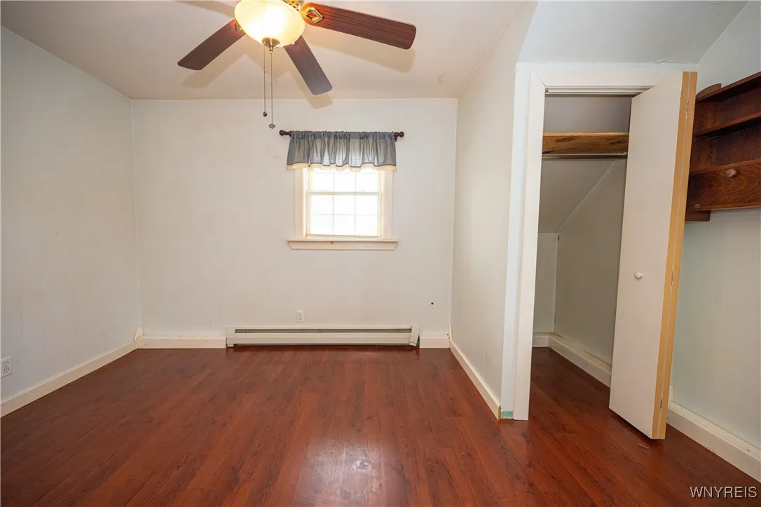 117 Chestnut Lane, Evans, New York 14006, Evans, New York 14006, 4 Bedrooms Bedrooms, 7 Rooms Rooms,1 BathroomBathrooms,Residential,For Sale,117 Chestnut Lane, Evans, New York 14006,0,B1649448