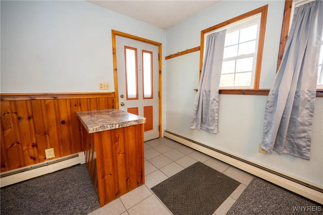 117 Chestnut Lane, Evans, New York 14006, Evans, New York 14006, 4 Bedrooms Bedrooms, 7 Rooms Rooms,1 BathroomBathrooms,Residential,For Sale,117 Chestnut Lane, Evans, New York 14006,0,B1649448