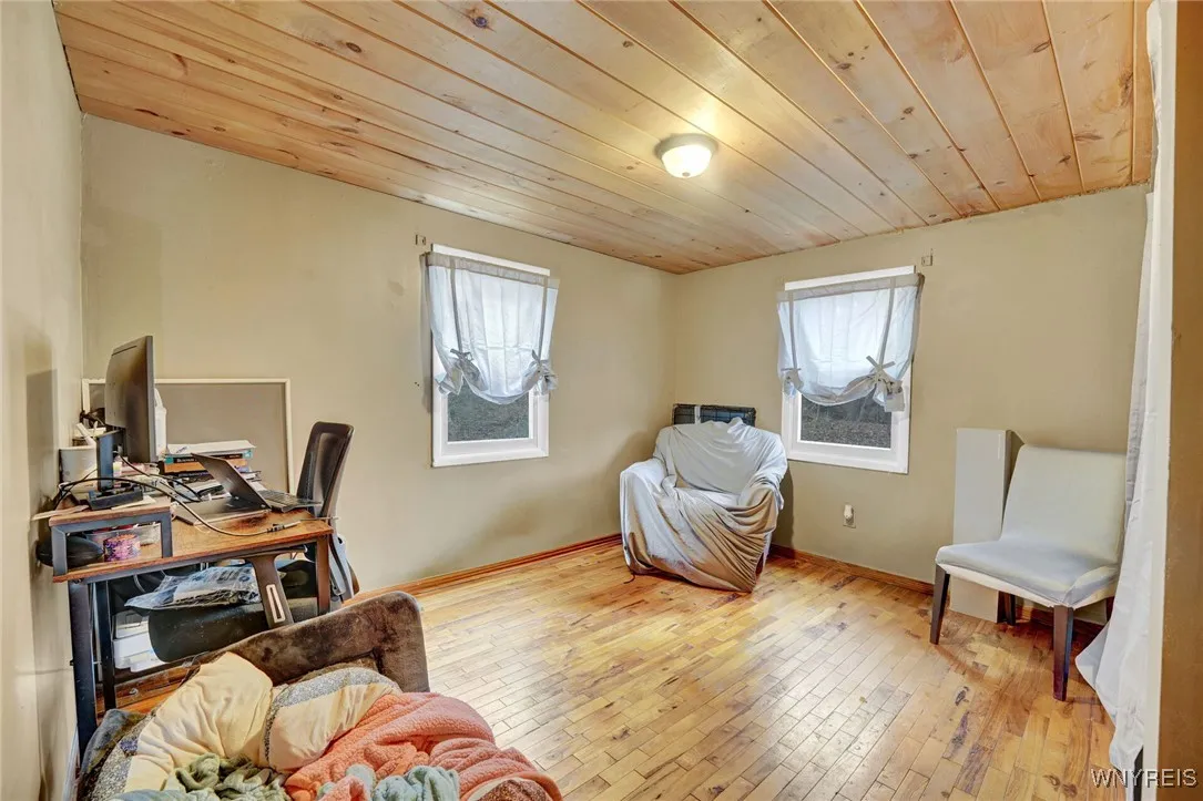 9138 State Road, Colden, New York 14033, Colden, New York 14033, 3 Bedrooms Bedrooms, 12 Rooms Rooms,2 BathroomsBathrooms,Residential,For Sale,9138 State Road, Colden, New York 14033,0,B1649664