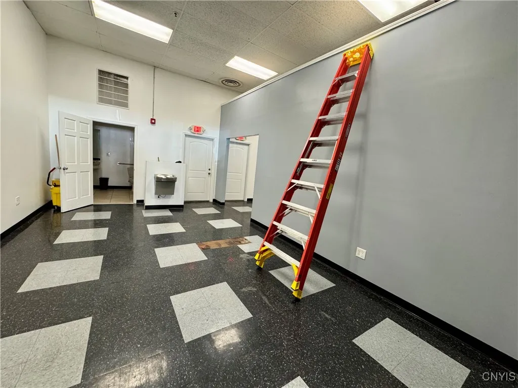 110 - 112 Bleecker Street, Utica, New York 13501, Utica, New York 13501, ,Commercial Lease,For Rent,110 - 112 Bleecker Street, Utica, New York 13501,0,S1649692