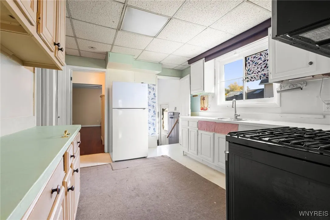 152 South Main Street, Batavia City, New York 1402, Batavia City, New York 14020, 3 Bedrooms Bedrooms, 7 Rooms Rooms,2 BathroomsBathrooms,Residential,For Sale,152 South Main Street, Batavia City, New York 1402,0,B1649339