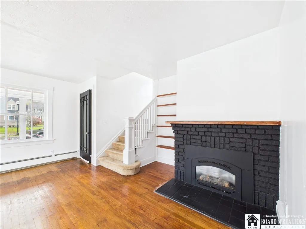 104 Garfield Court, Olean, New York 14760, Olean, New York 14760, 4 Bedrooms Bedrooms, 8 Rooms Rooms,1 BathroomBathrooms,Residential,For Sale,104 Garfield Court, Olean, New York 14760,0,R1649746