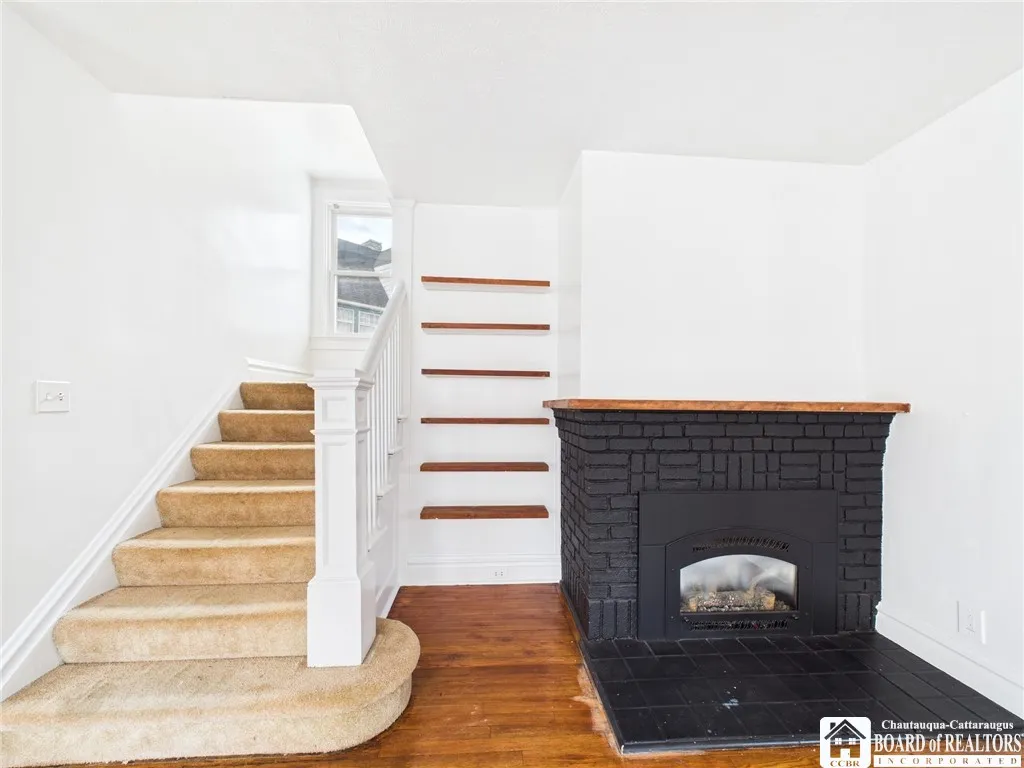 104 Garfield Court, Olean, New York 14760, Olean, New York 14760, 4 Bedrooms Bedrooms, 8 Rooms Rooms,1 BathroomBathrooms,Residential,For Sale,104 Garfield Court, Olean, New York 14760,0,R1649746