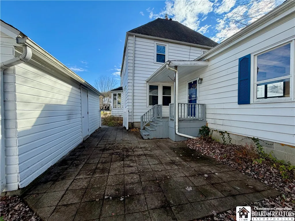 104 Garfield Court, Olean, New York 14760, Olean, New York 14760, 4 Bedrooms Bedrooms, 8 Rooms Rooms,1 BathroomBathrooms,Residential,For Sale,104 Garfield Court, Olean, New York 14760,0,R1649746