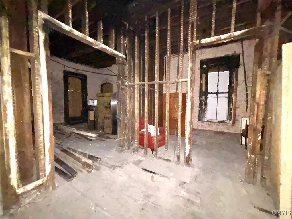 10 Nelson Street, Auburn, New York 13021, Auburn, New York 13021, 6 Bedrooms Bedrooms, ,2 BathroomsBathrooms,Residential,For Sale,10 Nelson Street, Auburn, New York 13021,0,S1649761