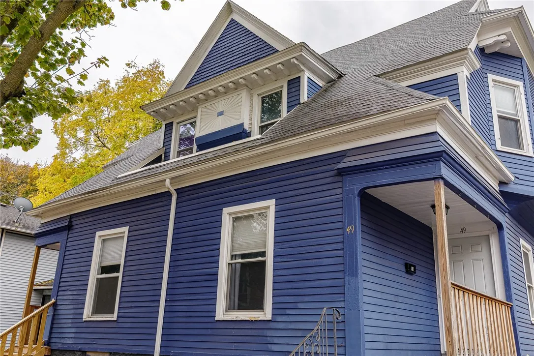 49 Woodlawn Street, Rochester, New York 14607, Rochester, New York 14607, 7 Bedrooms Bedrooms, ,2 BathroomsBathrooms,Residential,For Sale,49 Woodlawn Street, Rochester, New York 14607,0,R1648969