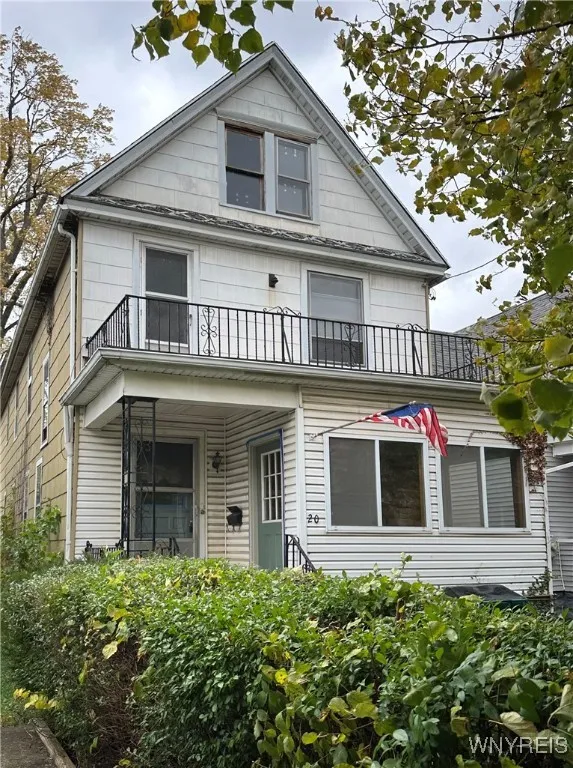 20 Garfield Street, Buffalo, New York 14207, Buffalo, New York 14207, 6 Bedrooms Bedrooms, ,2 BathroomsBathrooms,Residential,For Sale,20 Garfield Street, Buffalo, New York 14207,0,B1649726