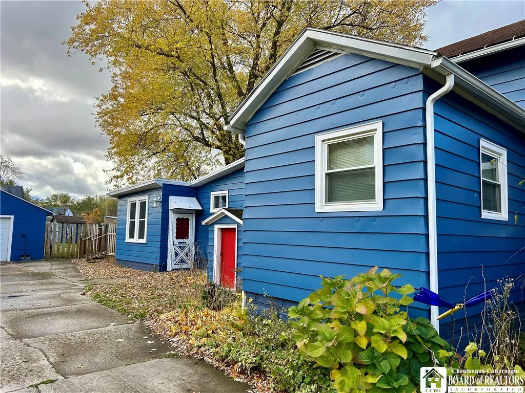 54 Kinney Street, Portland, New York 14716, Portland, New York 14716, 3 Bedrooms Bedrooms, 10 Rooms Rooms,1 BathroomBathrooms,Residential,For Sale,54 Kinney Street, Portland, New York 14716,0,R1648935