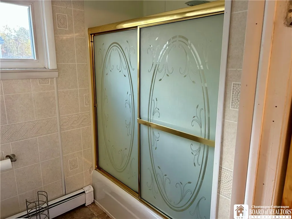 54 Kinney Street, Portland, New York 14716, Portland, New York 14716, 3 Bedrooms Bedrooms, 10 Rooms Rooms,1 BathroomBathrooms,Residential,For Sale,54 Kinney Street, Portland, New York 14716,0,R1648935