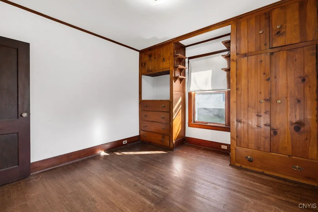 406 South Main Street, Groton, New York 13073, Groton, New York 13073, 5 Bedrooms Bedrooms, 10 Rooms Rooms,2 BathroomsBathrooms,Residential,For Sale,406 South Main Street, Groton, New York 13073,0,S1649578