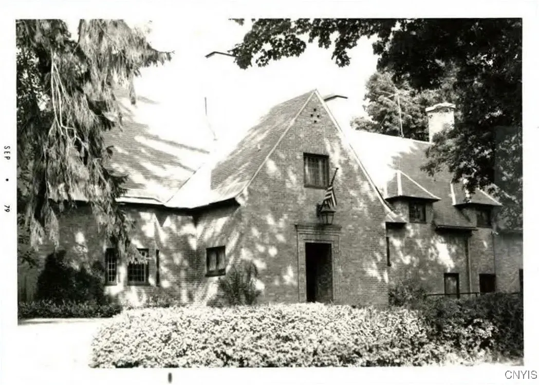 131 South Street, Auburn, New York 13021, Auburn, New York 13021, 6 Bedrooms Bedrooms, 12 Rooms Rooms,3 BathroomsBathrooms,Residential,For Sale,131 South Street, Auburn, New York 13021,0,S1649379