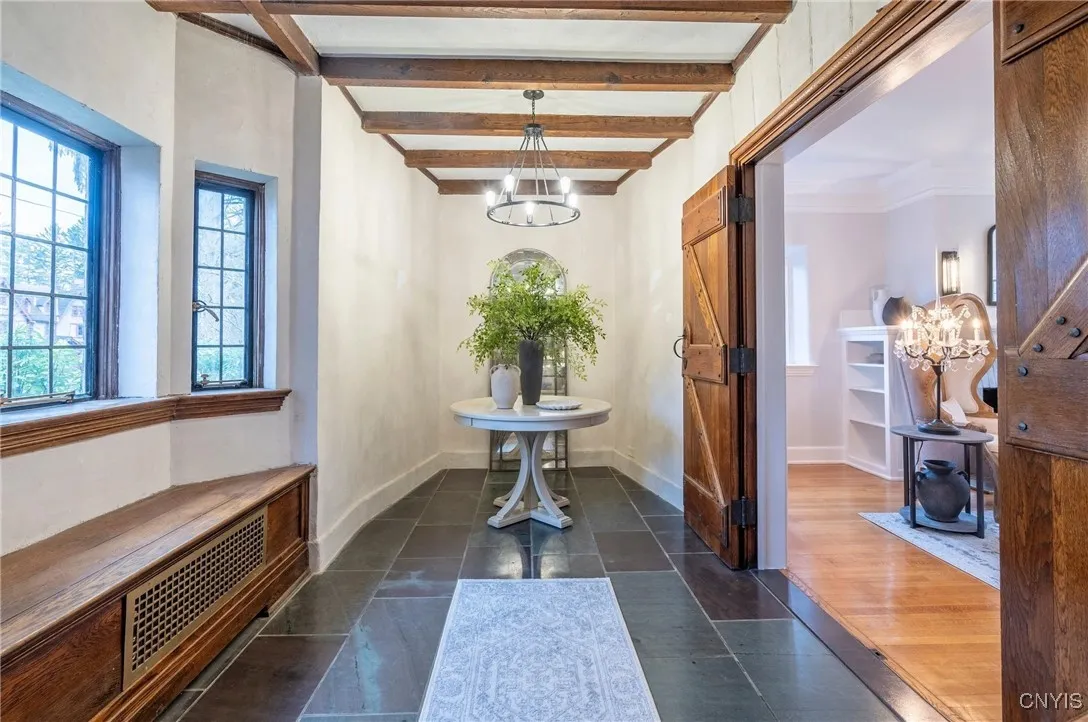 131 South Street, Auburn, New York 13021, Auburn, New York 13021, 6 Bedrooms Bedrooms, 12 Rooms Rooms,3 BathroomsBathrooms,Residential,For Sale,131 South Street, Auburn, New York 13021,0,S1649379