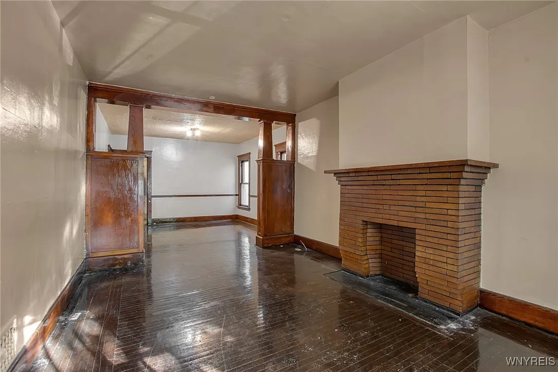 50 Macamley Street, Buffalo, New York 14220, Buffalo, New York 14220, 4 Bedrooms Bedrooms, ,2 BathroomsBathrooms,Residential,For Sale,50 Macamley Street, Buffalo, New York 14220,0,B1649767