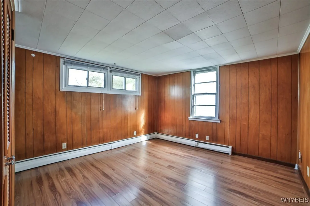 13 Wisteria Avenue, Amherst, New York 14226, Amherst, New York 14226, 4 Bedrooms Bedrooms, 8 Rooms Rooms,1 BathroomBathrooms,Residential,For Sale,13 Wisteria Avenue, Amherst, New York 14226,0,B1649632