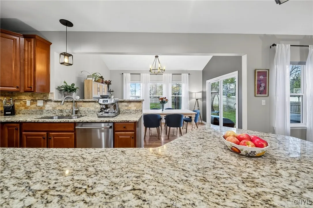 29 Naylor Circle, Van Buren, New York 13027, Van Buren, New York 13027, 4 Bedrooms Bedrooms, 11 Rooms Rooms,2 BathroomsBathrooms,Residential,For Sale,29 Naylor Circle, Van Buren, New York 13027,0,S1649417