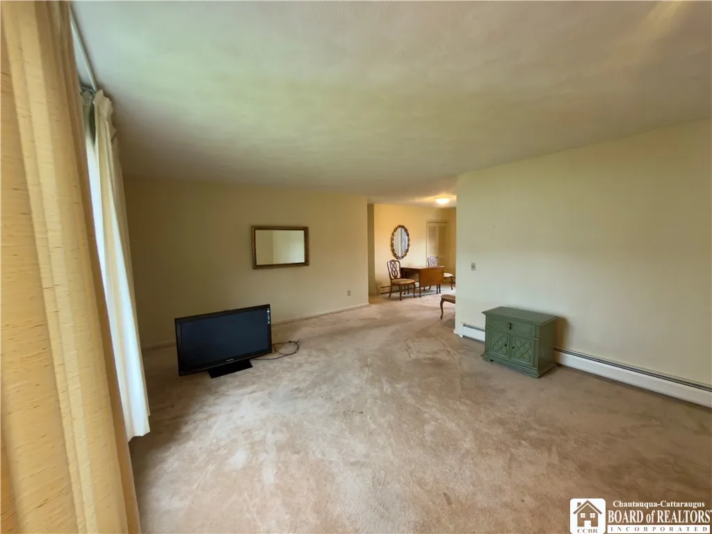 32 Maple Street, Carroll, New York 14738, Carroll, New York 14738, 3 Bedrooms Bedrooms, 6 Rooms Rooms,1 BathroomBathrooms,Residential Lease,For Rent,32 Maple Street, Carroll, New York 14738,0,R1649586