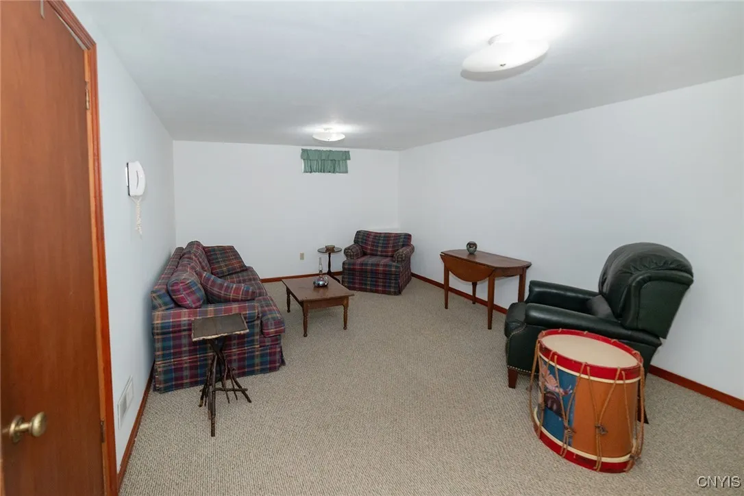 4162 Onondaga Boulevard, Onondaga, New York 13219, Onondaga, New York 13219, 3 Bedrooms Bedrooms, 7 Rooms Rooms,1 BathroomBathrooms,Residential,For Sale,4162 Onondaga Boulevard, Onondaga, New York 13219,0,S1649579