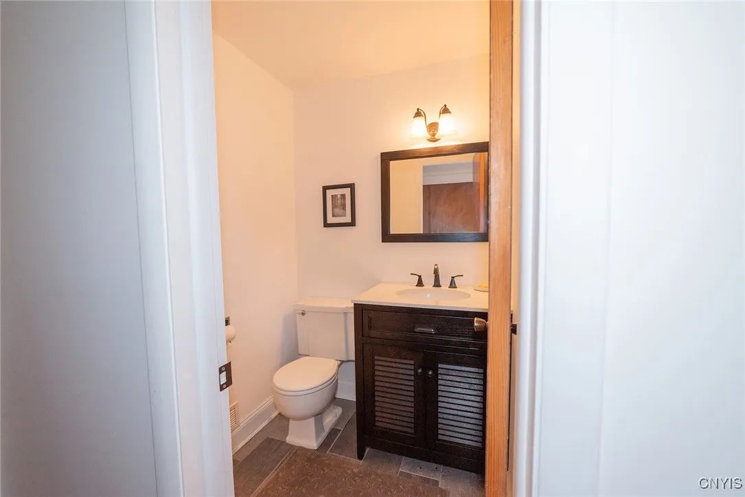 4162 Onondaga Boulevard, Onondaga, New York 13219, Onondaga, New York 13219, 3 Bedrooms Bedrooms, 7 Rooms Rooms,1 BathroomBathrooms,Residential,For Sale,4162 Onondaga Boulevard, Onondaga, New York 13219,0,S1649579