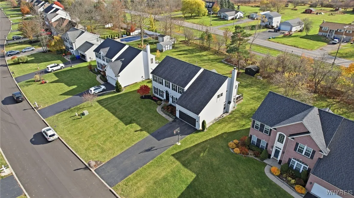 9031 Michael Douglas Drive, Clarence, New York 140, Clarence, New York 14032, 4 Bedrooms Bedrooms, 10 Rooms Rooms,2 BathroomsBathrooms,Residential,For Sale,9031 Michael Douglas Drive, Clarence, New York 140,0,B1649416