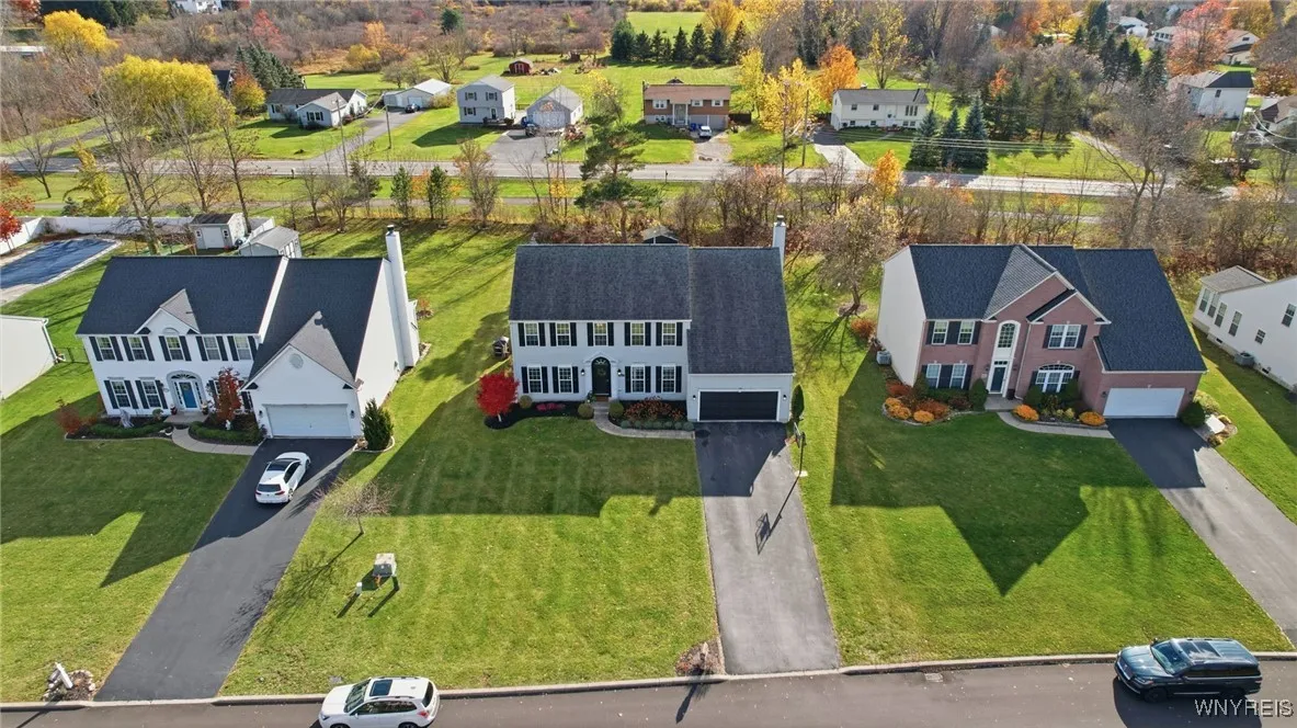 9031 Michael Douglas Drive, Clarence, New York 140, Clarence, New York 14032, 4 Bedrooms Bedrooms, 10 Rooms Rooms,2 BathroomsBathrooms,Residential,For Sale,9031 Michael Douglas Drive, Clarence, New York 140,0,B1649416