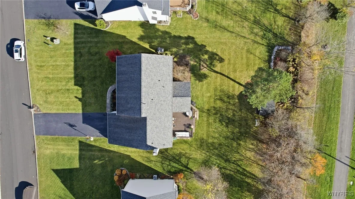 9031 Michael Douglas Drive, Clarence, New York 140, Clarence, New York 14032, 4 Bedrooms Bedrooms, 10 Rooms Rooms,2 BathroomsBathrooms,Residential,For Sale,9031 Michael Douglas Drive, Clarence, New York 140,0,B1649416