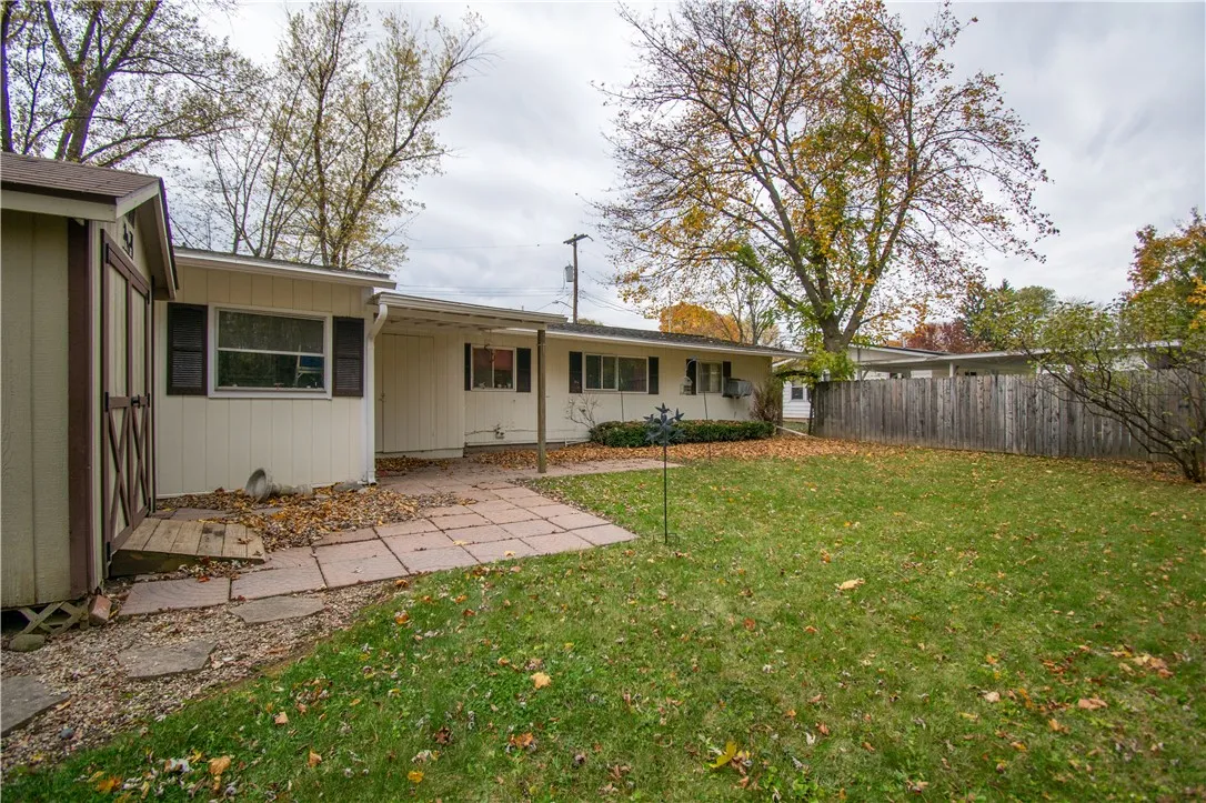 114 Sprucewood Circle, Geneva City, New York 14456, Geneva City, New York 14456, 3 Bedrooms Bedrooms, 7 Rooms Rooms,1 BathroomBathrooms,Residential,For Sale,114 Sprucewood Circle, Geneva City, New York 14456,0,R1649518