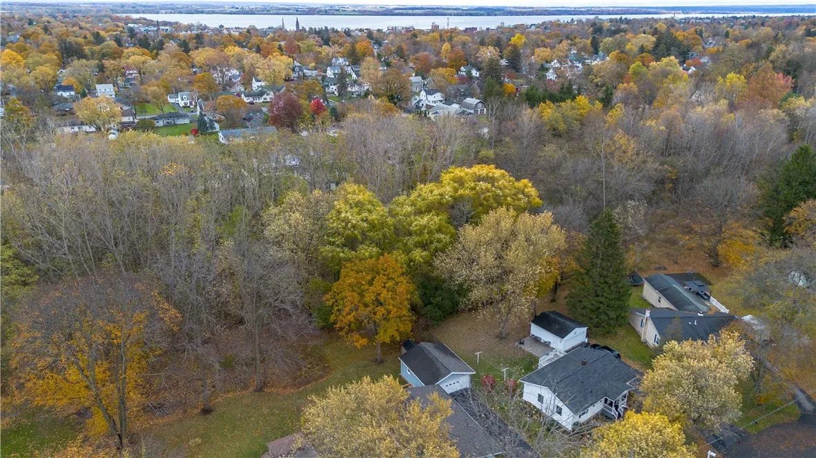 114 Sprucewood Circle, Geneva City, New York 14456, Geneva City, New York 14456, 3 Bedrooms Bedrooms, 7 Rooms Rooms,1 BathroomBathrooms,Residential,For Sale,114 Sprucewood Circle, Geneva City, New York 14456,0,R1649518