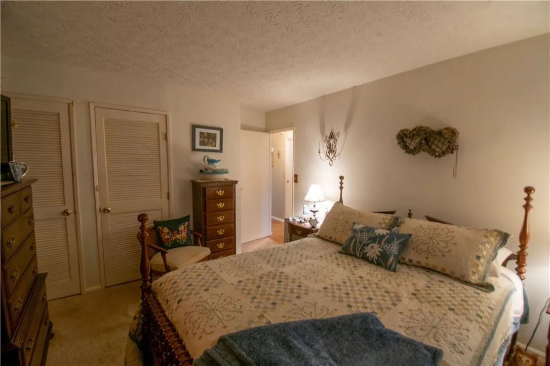 114 Sprucewood Circle, Geneva City, New York 14456, Geneva City, New York 14456, 3 Bedrooms Bedrooms, 7 Rooms Rooms,1 BathroomBathrooms,Residential,For Sale,114 Sprucewood Circle, Geneva City, New York 14456,0,R1649518