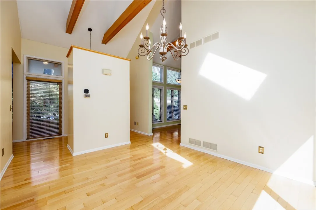 1 Woods Point, Penfield, New York 14580, Penfield, New York 14580, 3 Bedrooms Bedrooms, 7 Rooms Rooms,3 BathroomsBathrooms,Residential,For Sale,1 Woods Point, Penfield, New York 14580,0,R1649797