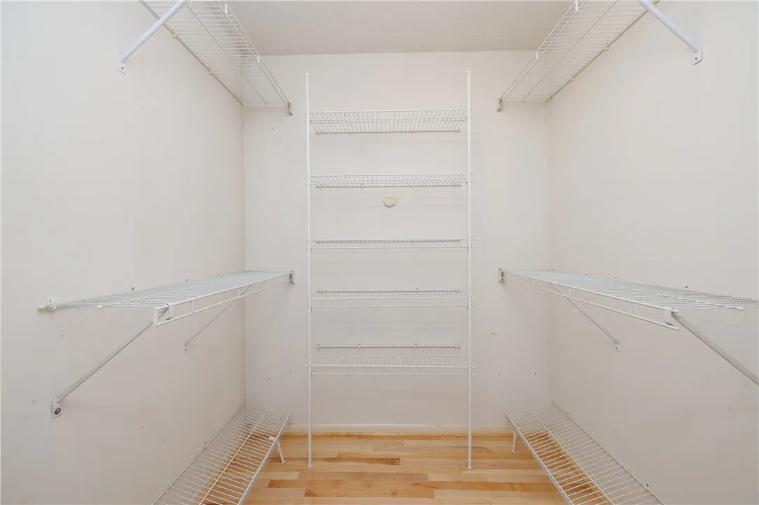 1 Woods Point, Penfield, New York 14580, Penfield, New York 14580, 3 Bedrooms Bedrooms, 7 Rooms Rooms,3 BathroomsBathrooms,Residential,For Sale,1 Woods Point, Penfield, New York 14580,0,R1649797