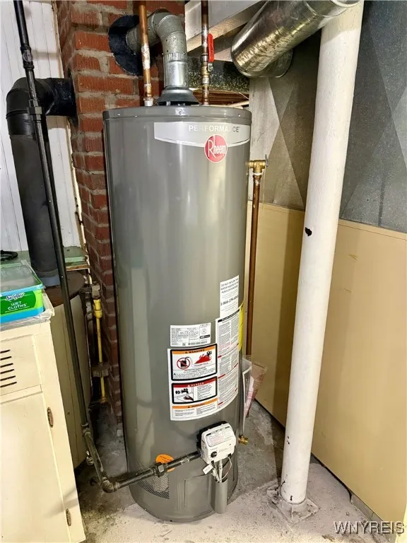 119 Elm Street, Batavia City, New York 14020, Batavia City, New York 14020, 2 Bedrooms Bedrooms, 5 Rooms Rooms,1 BathroomBathrooms,Residential,For Sale,119 Elm Street, Batavia City, New York 14020,0,B1649791