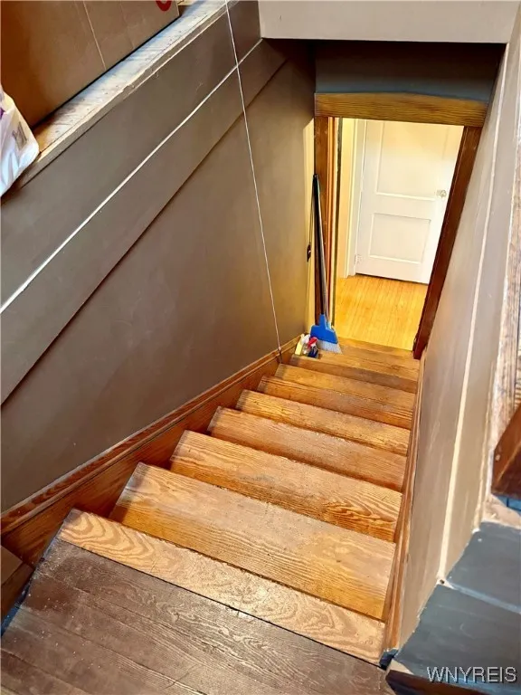 119 Elm Street, Batavia City, New York 14020, Batavia City, New York 14020, 2 Bedrooms Bedrooms, 5 Rooms Rooms,1 BathroomBathrooms,Residential,For Sale,119 Elm Street, Batavia City, New York 14020,0,B1649791