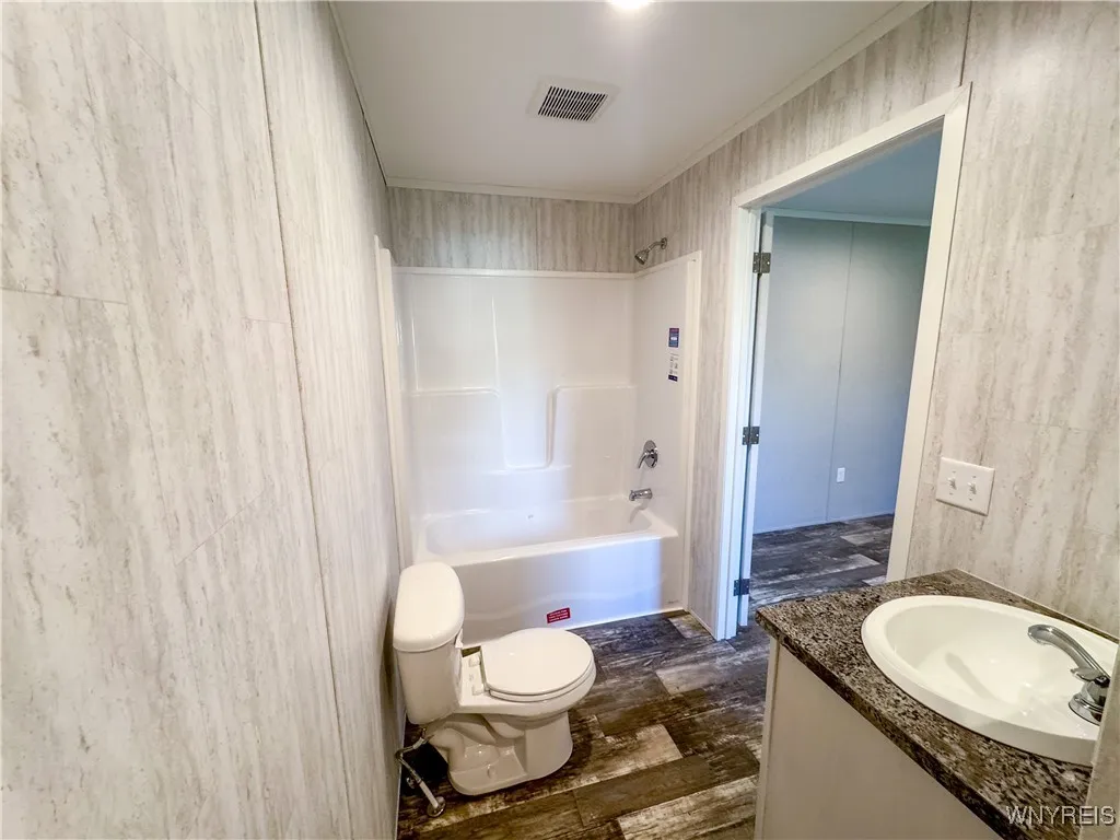 70 Rome Lane, Ontario, New York 14519, Ontario, New York 14519, 3 Bedrooms Bedrooms, 7 Rooms Rooms,2 BathroomsBathrooms,Residential,For Sale,70 Rome Lane, Ontario, New York 14519,0,B1649581